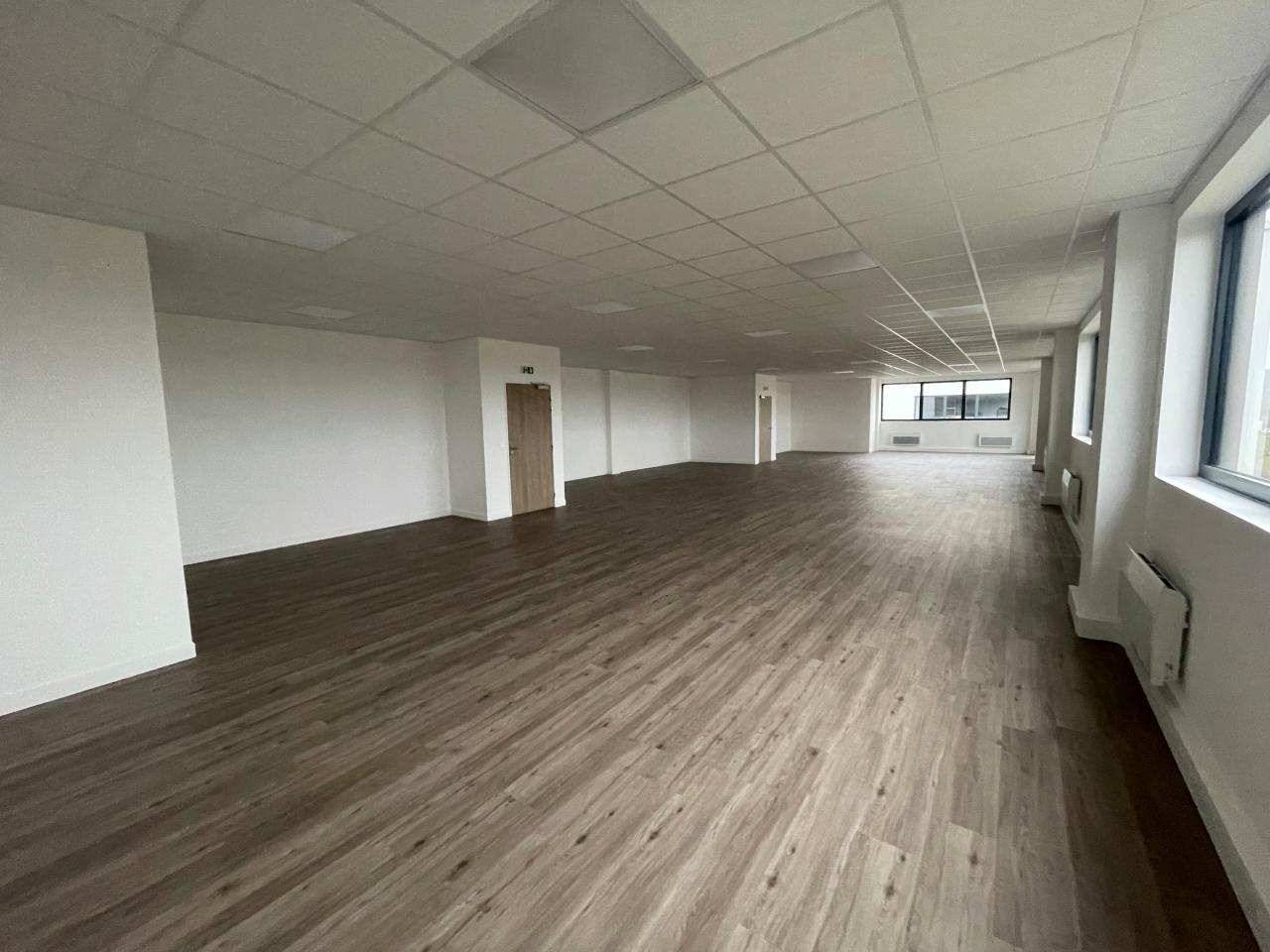 Local d'activité Flins-sur-Seine 762m² Location local d'activité Flins-sur-Seine Yvelines OLACT2317034 10